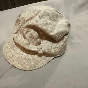 Beige octagonal hat